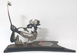 trofeu de cavalo em metal